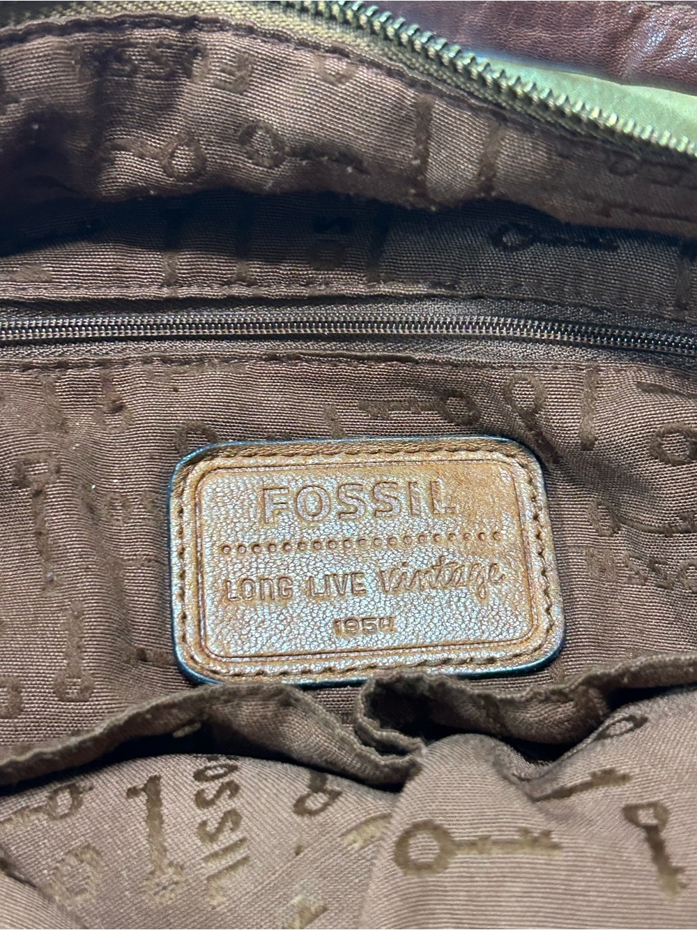 Fossil Leather Shoulder Bag in Warm Tan - Picture 3 of 9